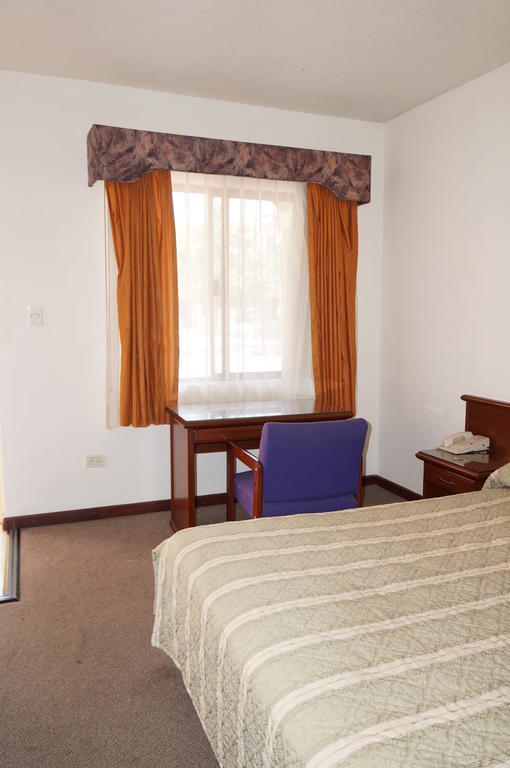 Maria Luisa Inn & Suites Juarez  Camera foto