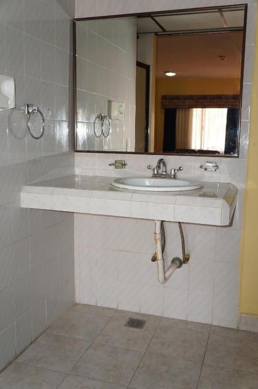 Maria Luisa Inn & Suites Juarez  Esterno foto