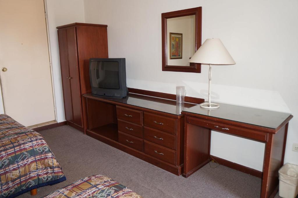 Maria Luisa Inn & Suites Juarez  Esterno foto