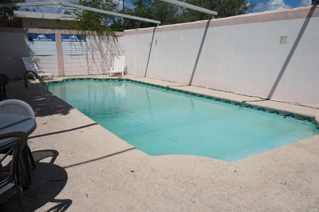 Maria Luisa Inn & Suites Juarez  Esterno foto